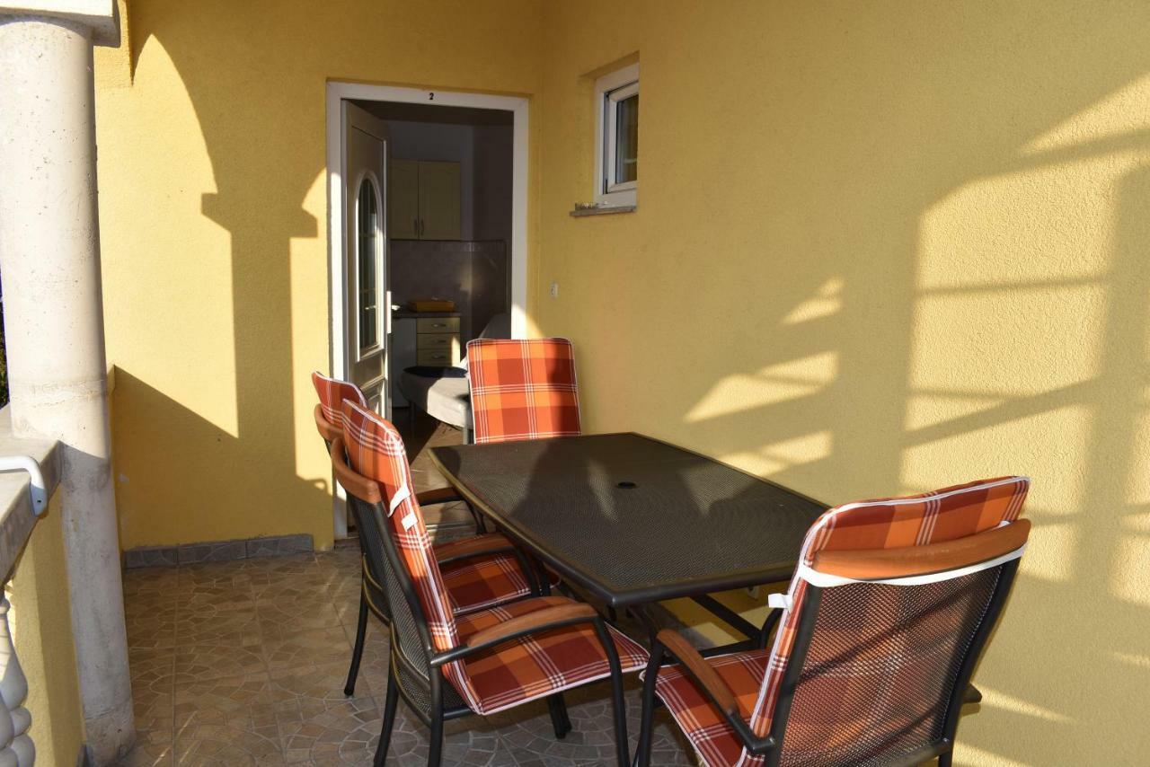 Apartmani Kulas 파코스탄 외부 사진